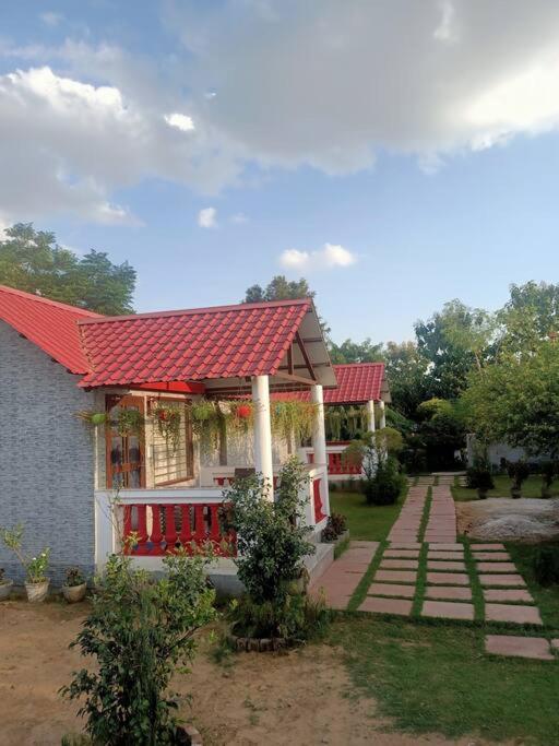 Achal Farm जंगल में मंगल Villa Гургаон Екстериор снимка